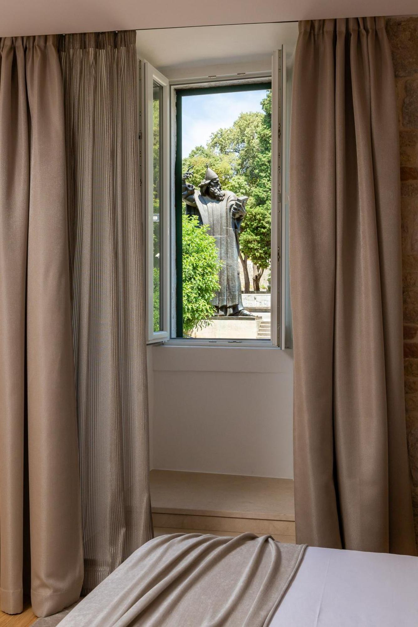 Golden Gate Luxury Rooms - Unique Unesco Location スプリト エクステリア 写真