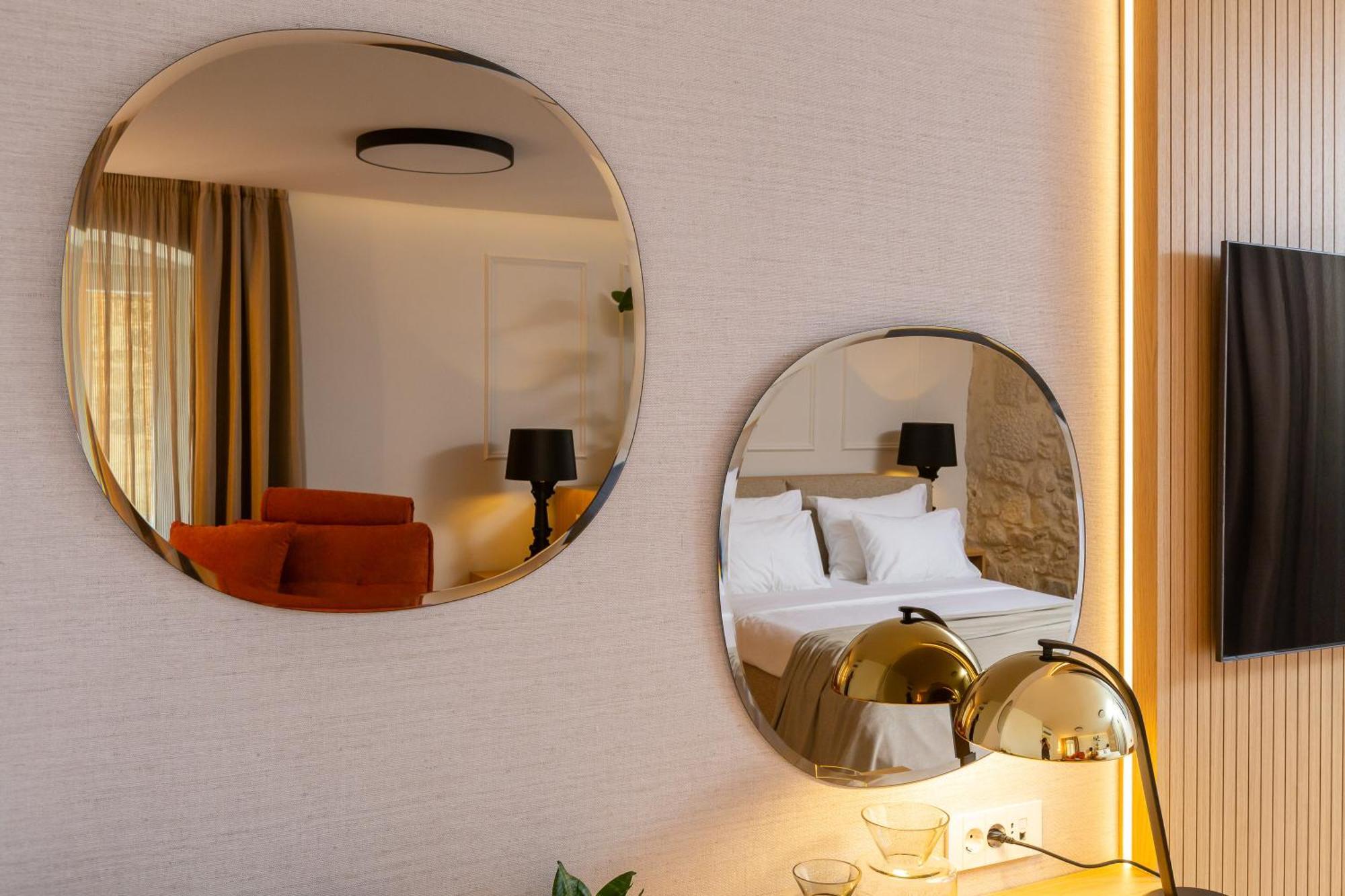 Golden Gate Luxury Rooms - Unique Unesco Location スプリト エクステリア 写真